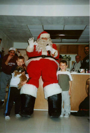 8FT.-SANTA-scanner-35mm-pics-16.jpg
