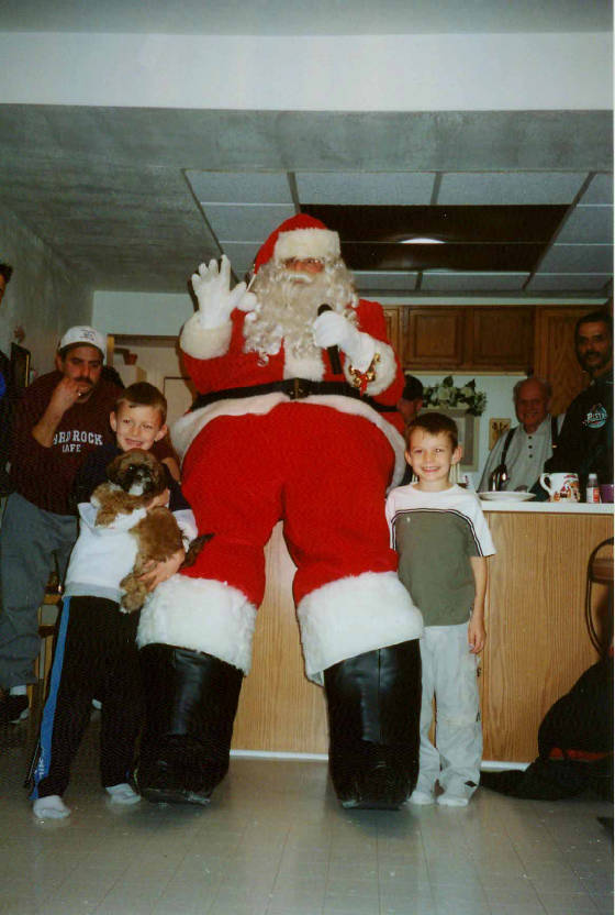 8FT.-SANTA-scanner-35mm-pics-16.jpg