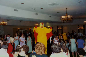 8ft.-chicken-555-27.jpg