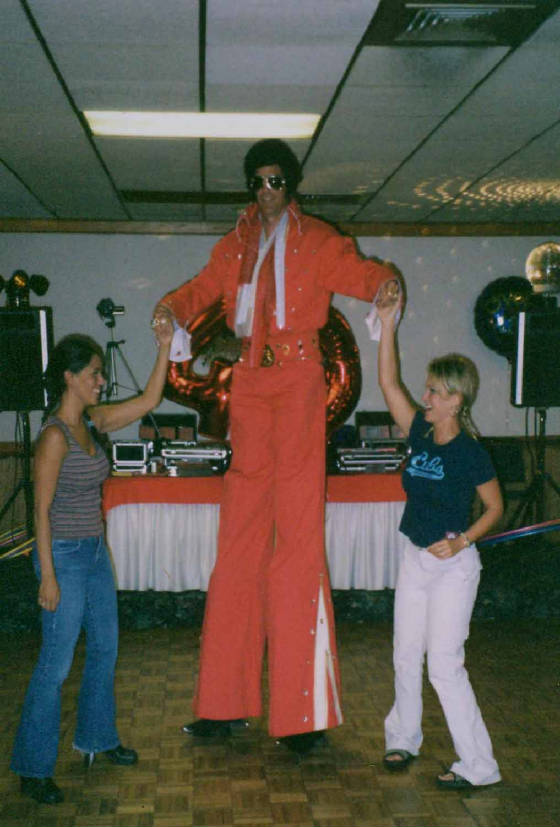 8ft.-elvis-red-scanned-35mm-10.JPG