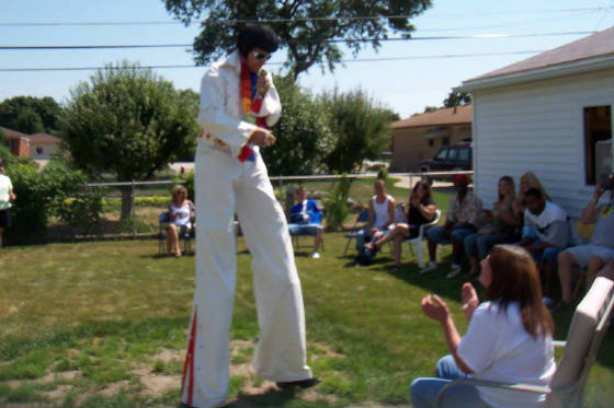 8ft.-elvis-white-scanned-35mm-27.JPG