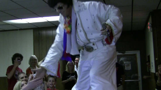 8ft_Elvis_09272014g.jpg