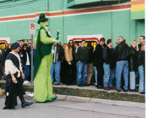 9FT.-LEPRECHAUN-Doogans.jpg