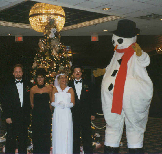 9FT.-SNOWMAN-scanner-35mm-pics-09.jpg