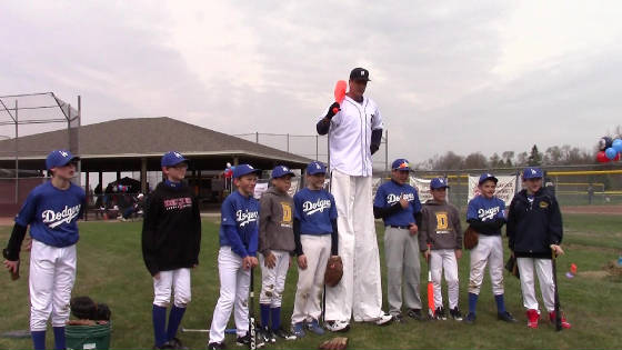 9FT._BASEBALL_PLAYER_04-2015G.jpg