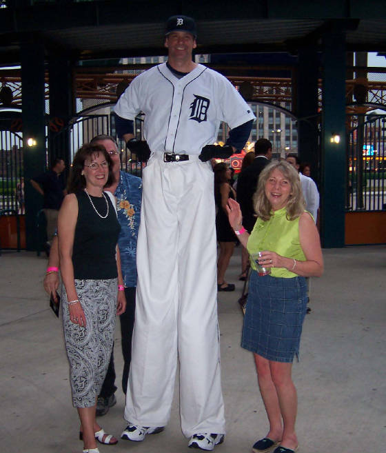 9ft-baseball-hoo.jpg