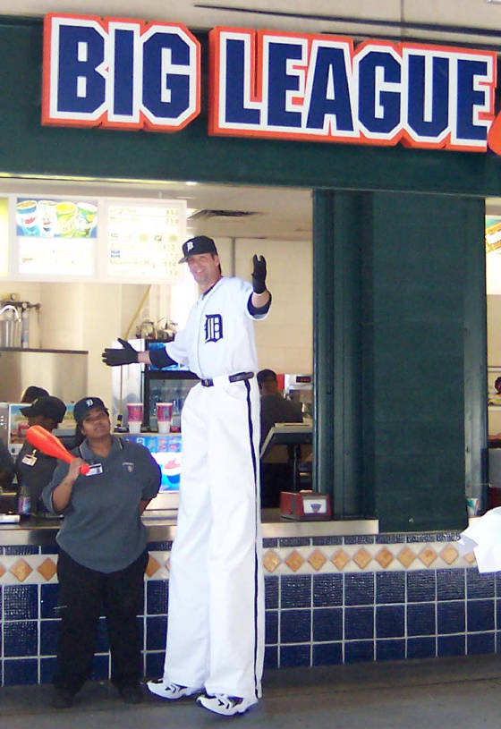 9ft.-BaseballPlayer-Tigers001292.JPG