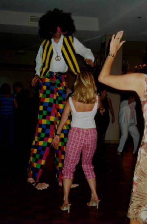 9ft.-hippie-clown-03.jpg
