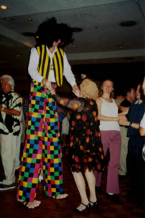 9ft.-hippie-clown-03.jpg