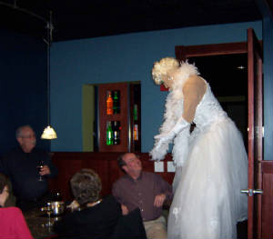 9ft.MarilynMonroe-MeltingPot-009b.jpg