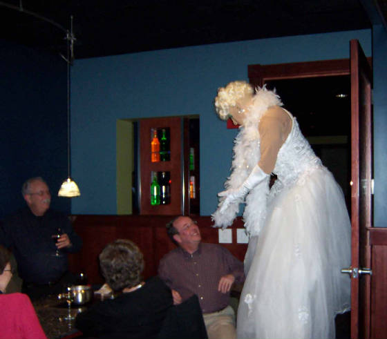 9ft.MarilynMonroe-MeltingPot-009b.jpg