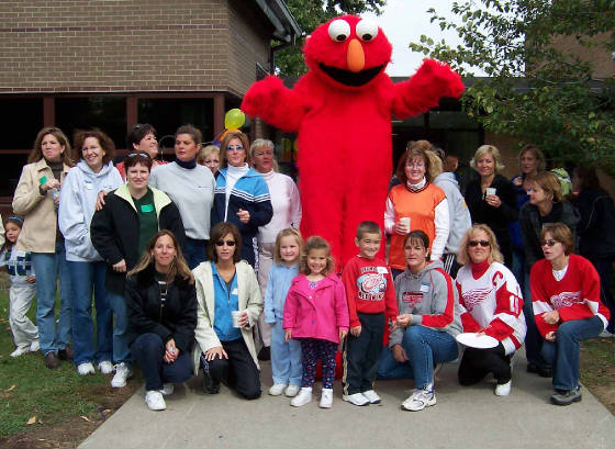 BigRed-9ft..JPG