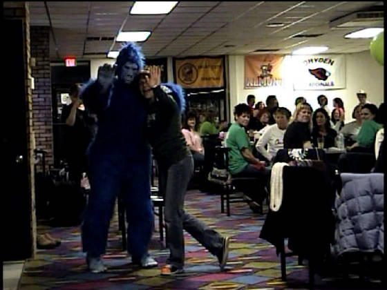 BlueGorillaBowlingAlley-_872i.jpg