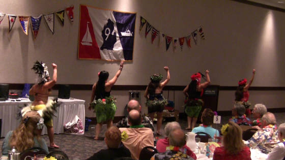 Hawaiian_Dancers_889999.jpg