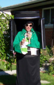 box-elvis-white-04.jpg