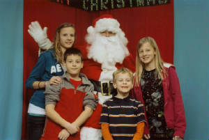 santaclaus-thunderbowl-lanes-2005.jpg