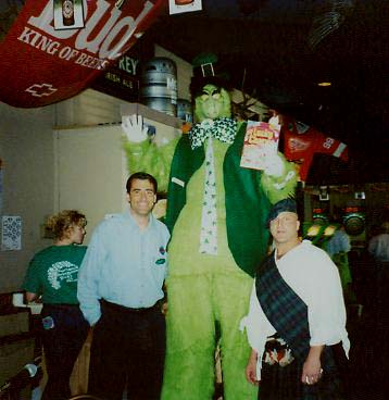 9ft.leprechaun002.jpg