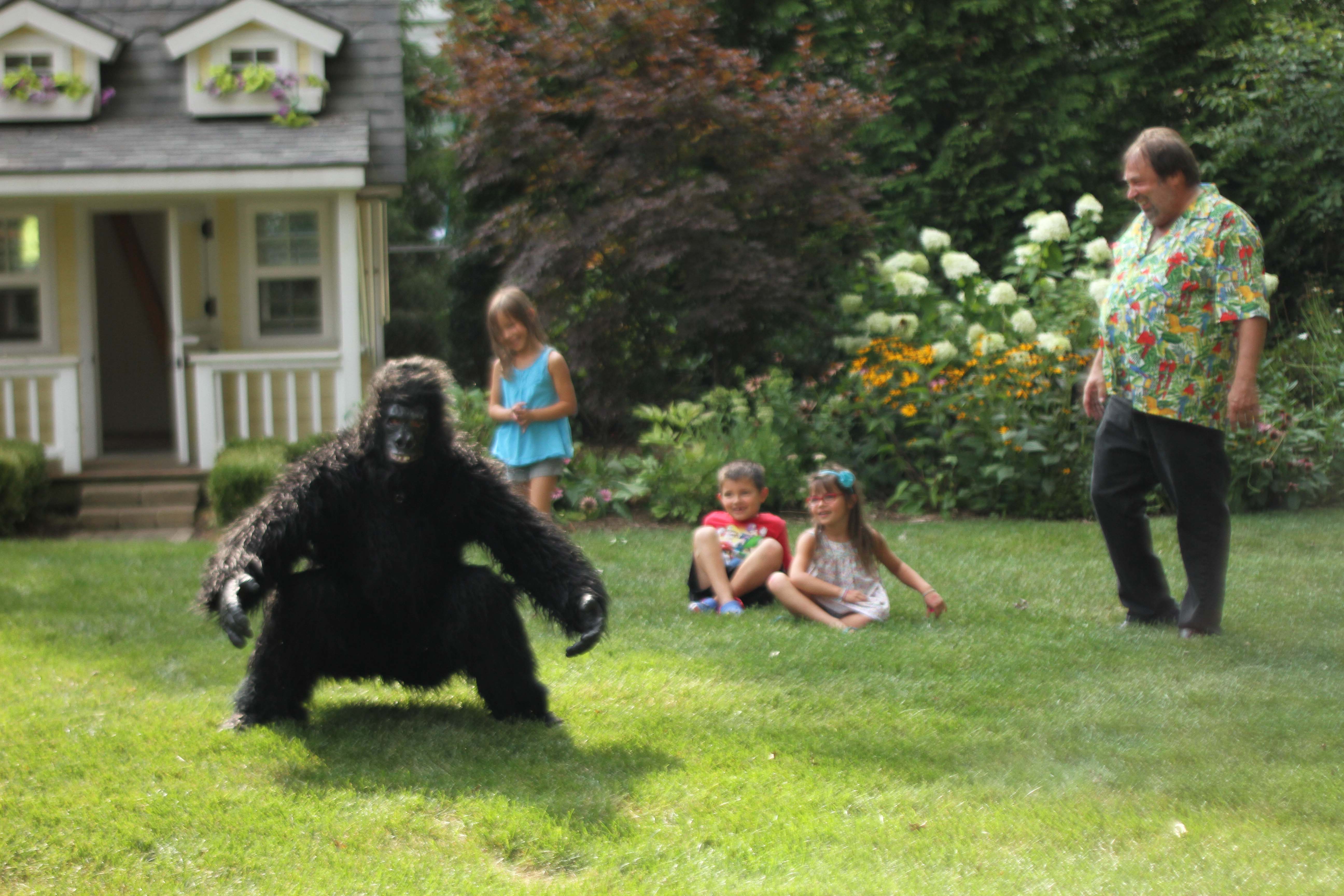 GORILLA-BLACK-three-kids-6.JPG