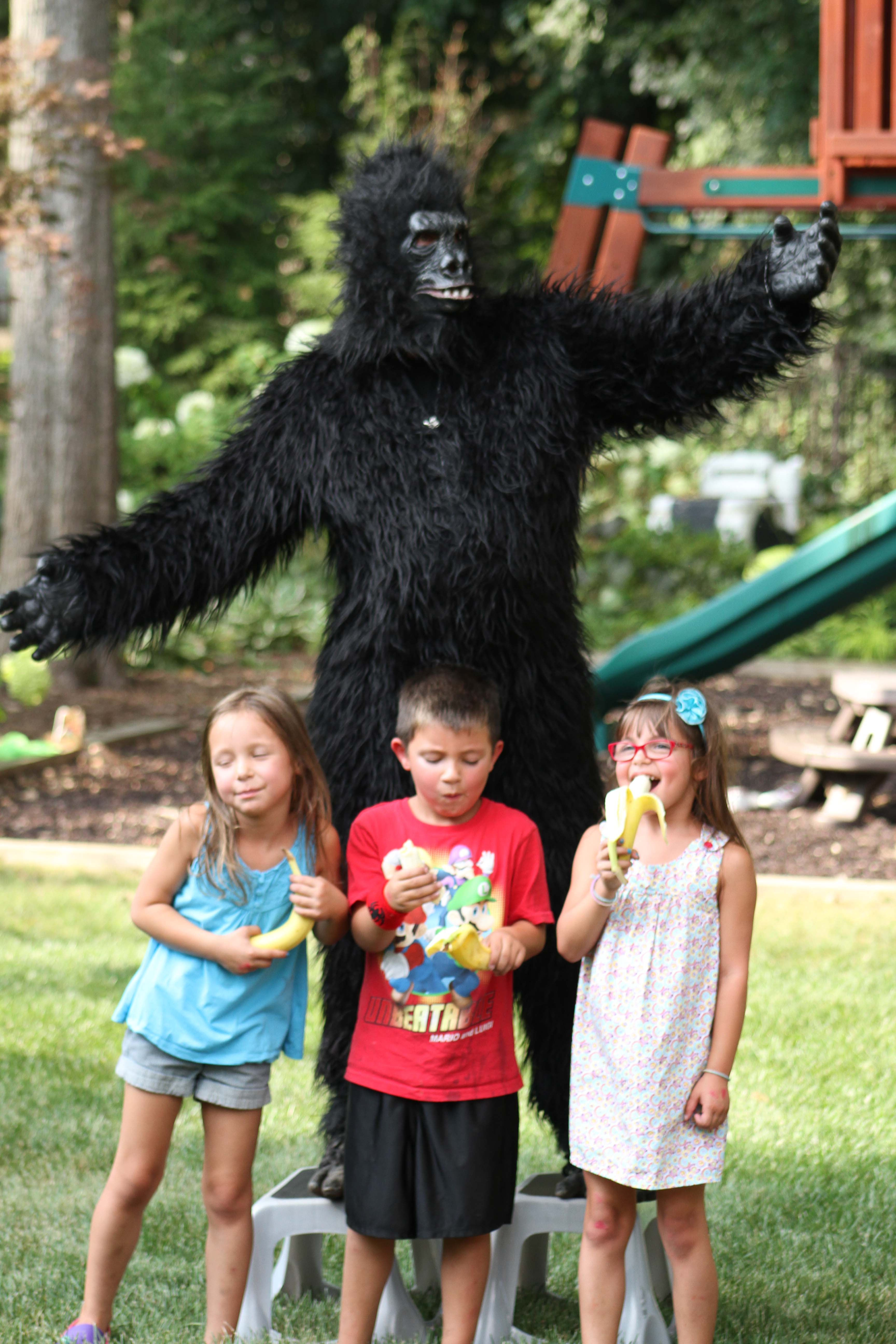 GORILLA-BLACK-three-kids-9.JPG