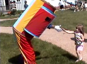 freak-in-a-box-a8.jpg
