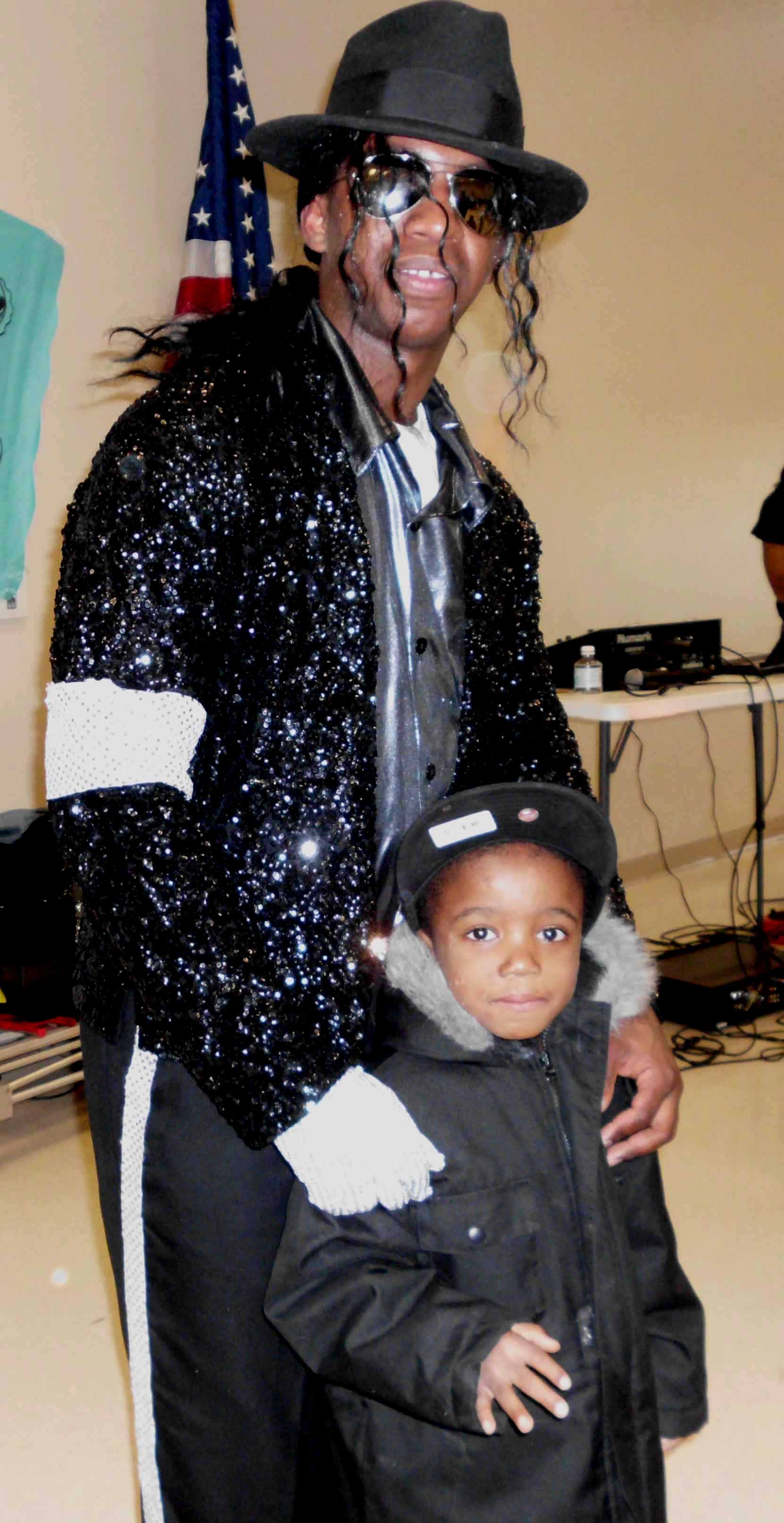 mjpics444w-kid.JPG